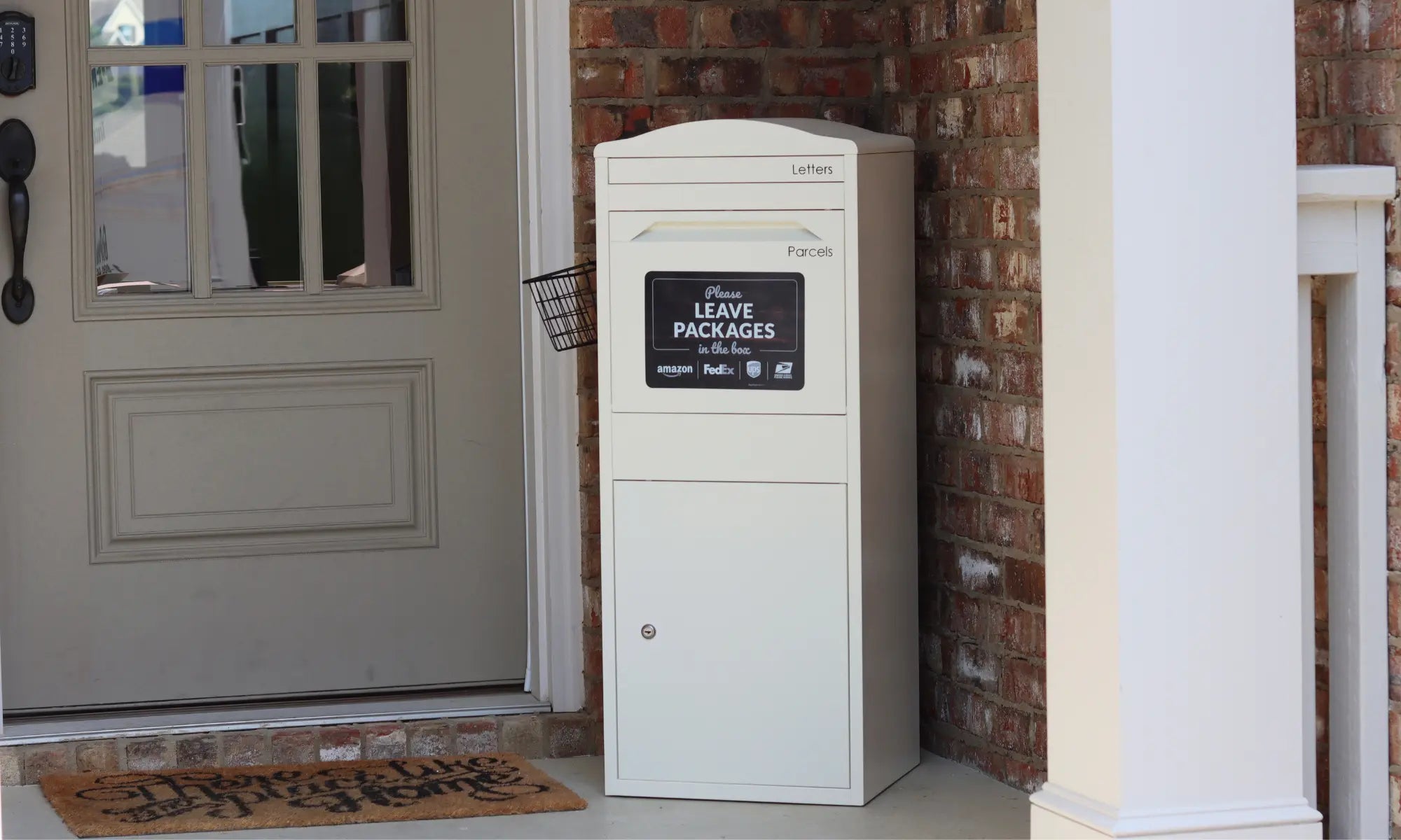 Protecting-Your-Deliveries-from-Package-Theft PorchManager